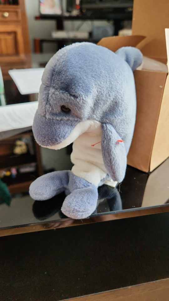 Ty Beanie Baby Dolphin Plush Toy