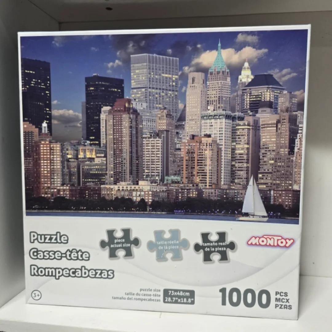 1000-Piece New York City Skyline Jigsaw Puzzle thumbnail