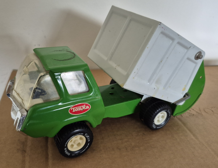 Vintage Tonka Garbage Truck Toy - photo 4