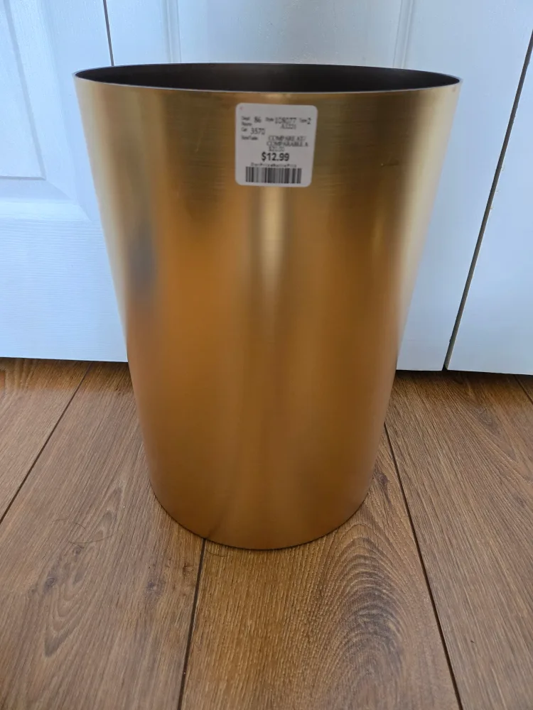 Gold Metal Wastebasket image indicator(2)
