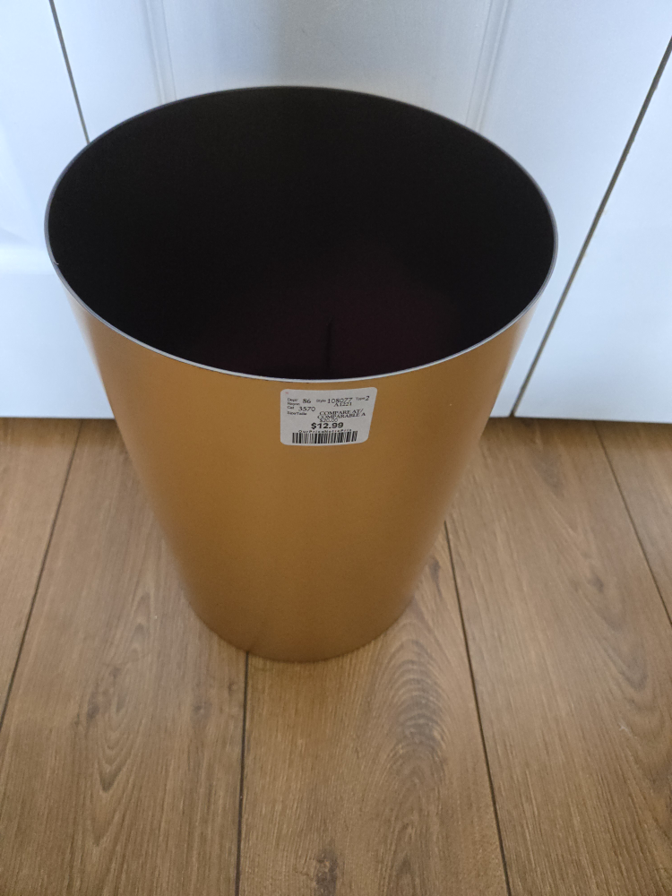 Gold Metal Wastebasket - photo 3