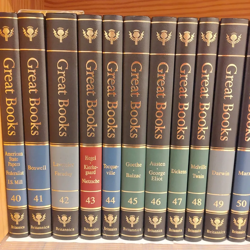 Last Call ! Britannica Great Books Encyclopaedia Set image indicator(7)