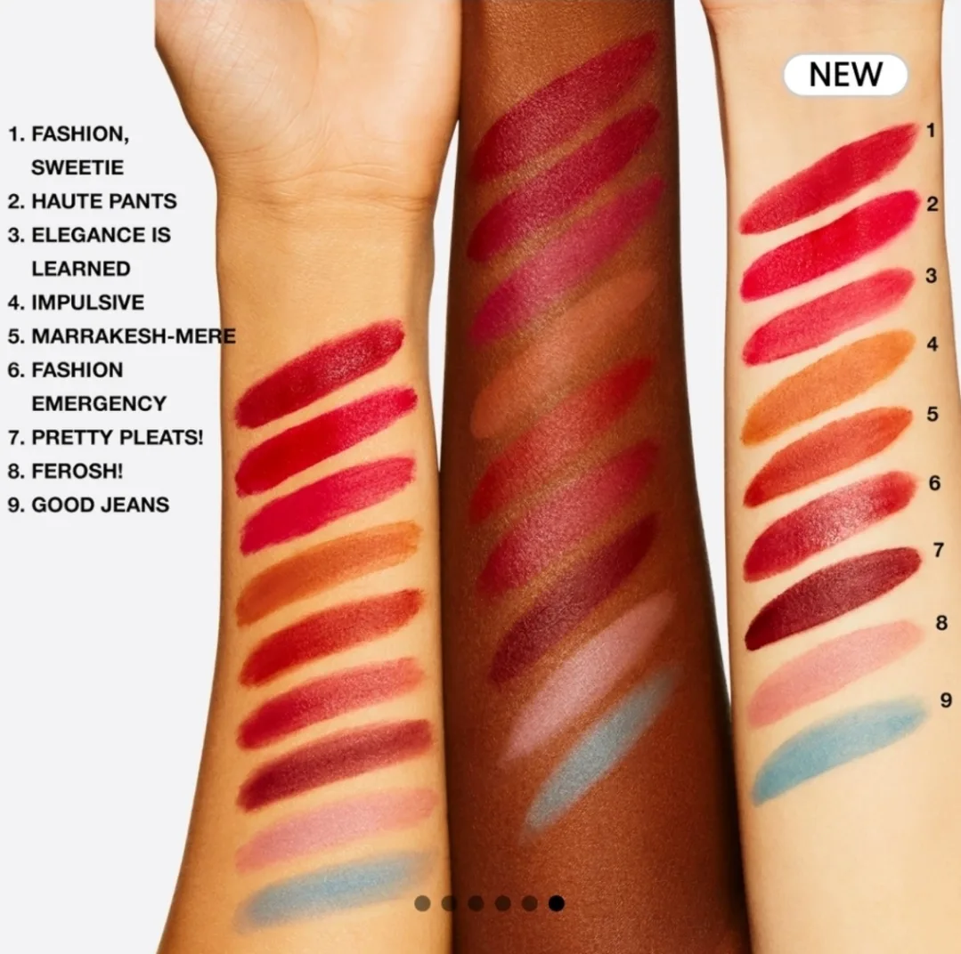 MAC Powder Kiss Liquid Lipcolour - Fashion Emergency image indicator(6)