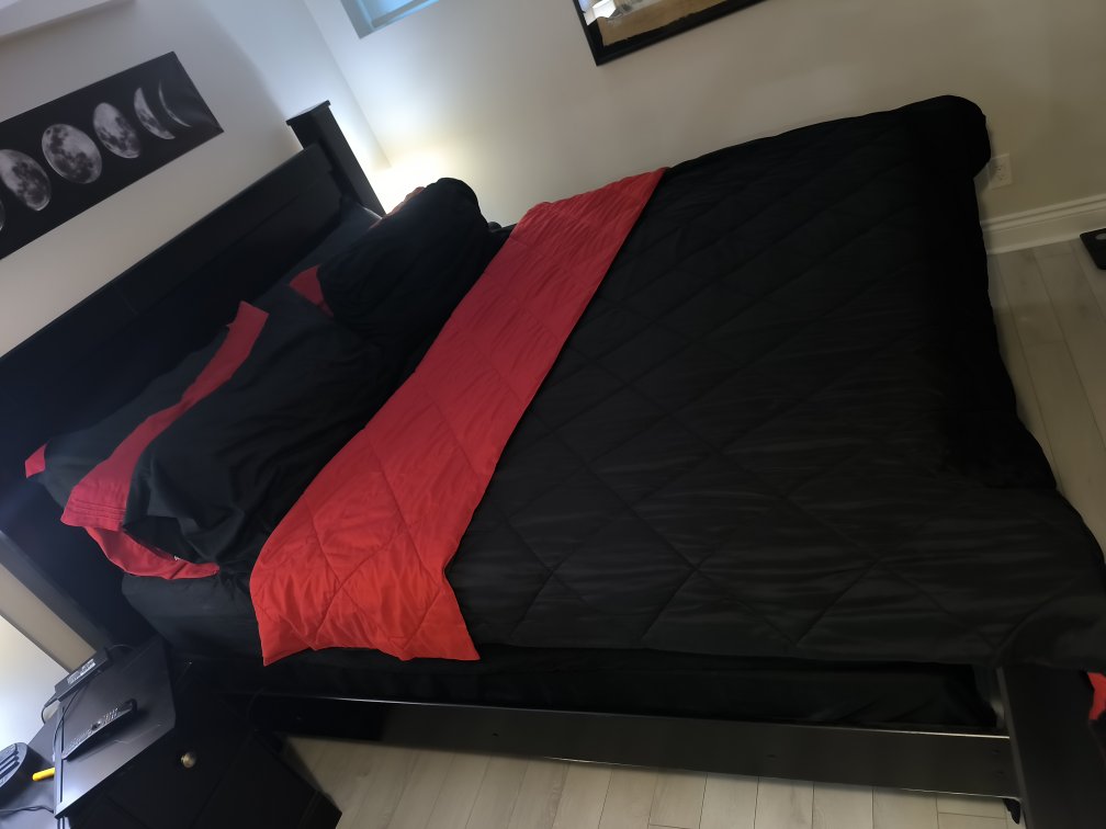 King Size Poster Bed Frame - Black - photo 2