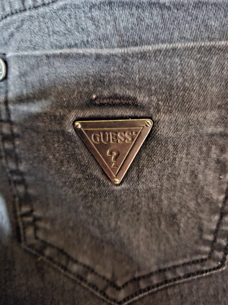 Guess Premium Black Skinny Jeans image indicator(4)