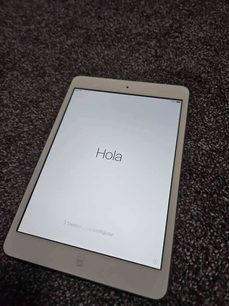 iPad Mini - Silver - Used - photo 2