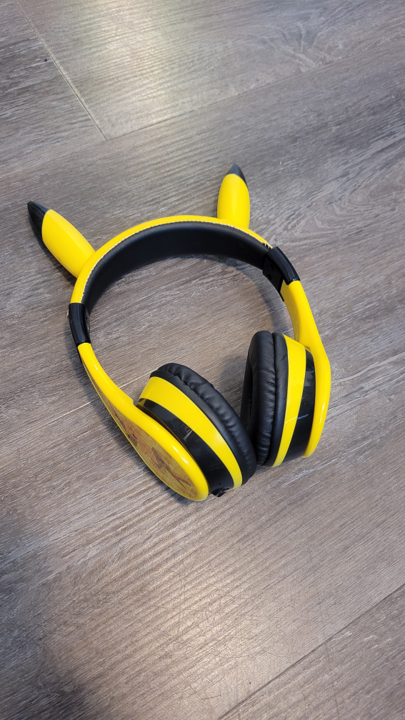 Pikachu Pokémon Headphones - photo 2