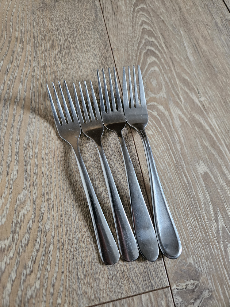 #freecycle Set of Four Stainless Steel Forks