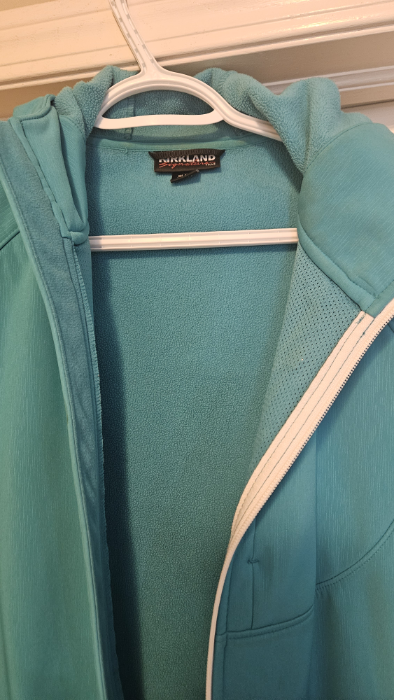 Kirkland Women's Teal Softshell Jacket - photo 2