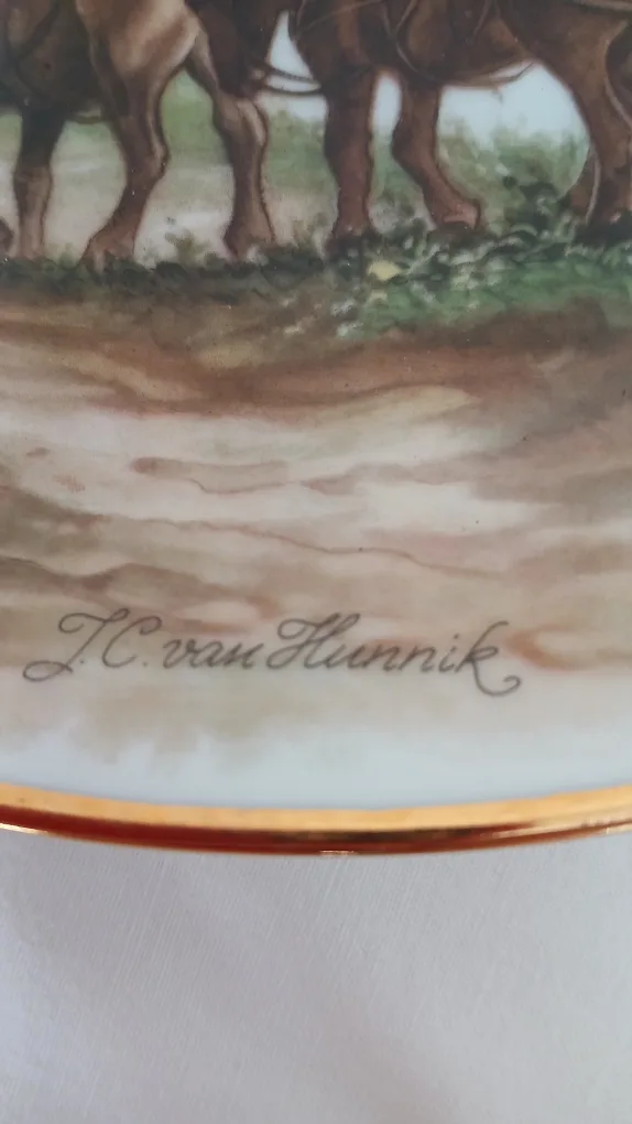 vintage horse scene plate for $10.00 image indicator(2)