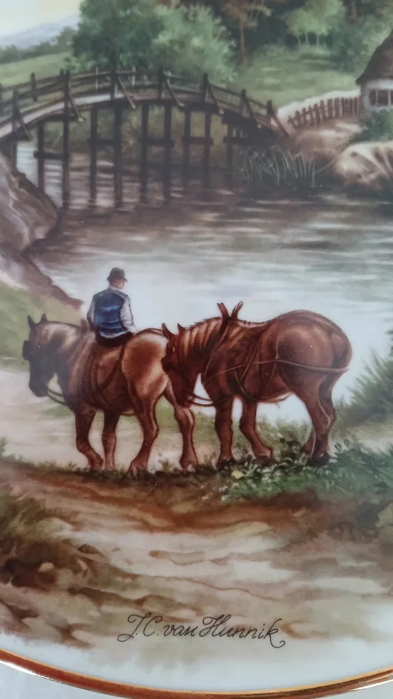 vintage horse scene plate for $10.00 image indicator(3)