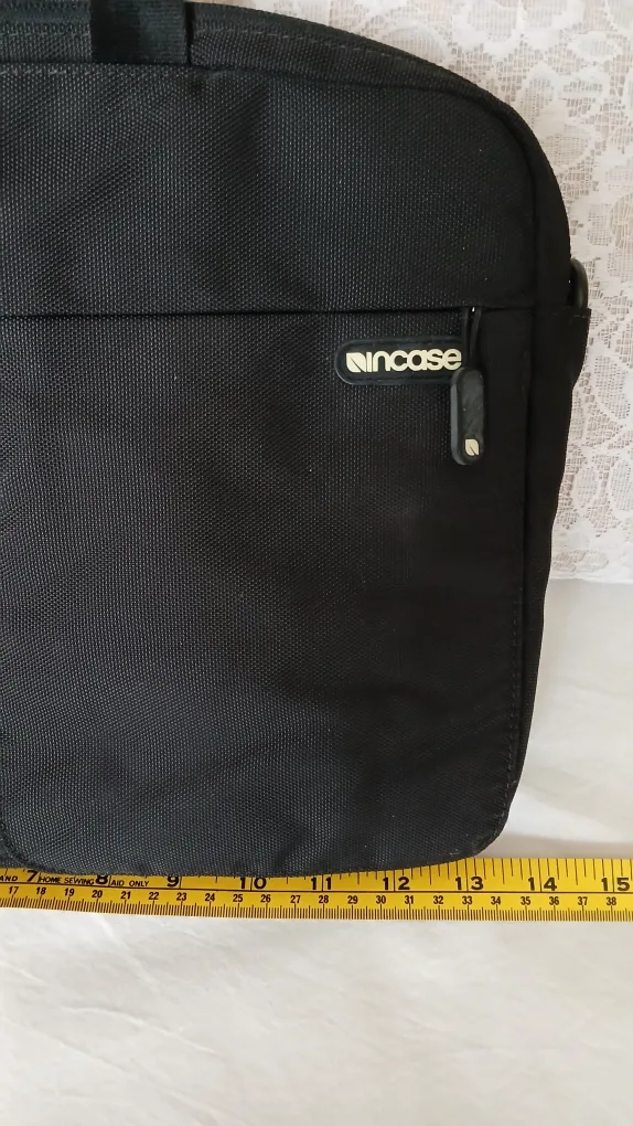 laptop black bag for $5.00 image indicator(2)