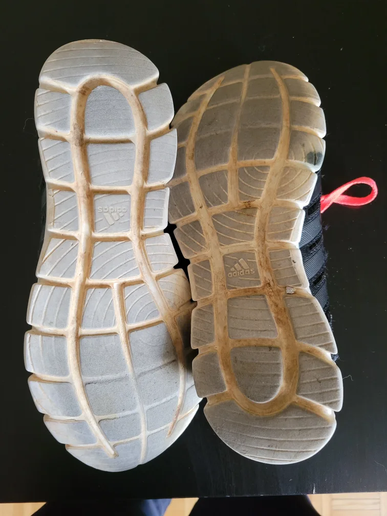 Adidas Women's Running Shoes - Size 7.5 image indicator(4)