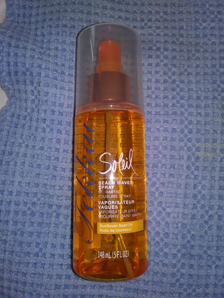 NEW Frederick Fekkai Beach Waves Tousling Spray image indicator(2)