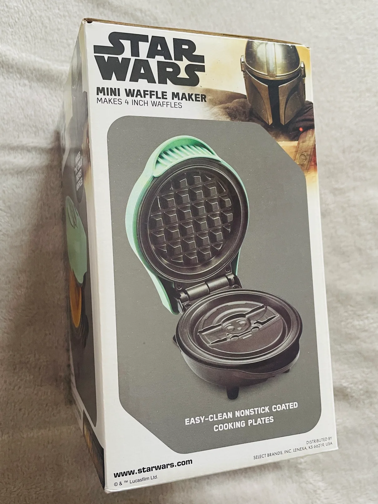 STAR WARS baby yoda 4inch waffle maker image indicator(2)