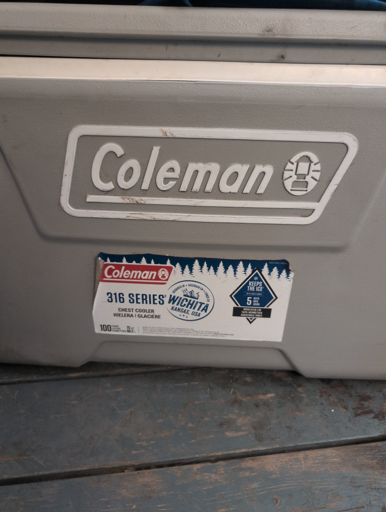 Coleman 316 Series Chest Cooler