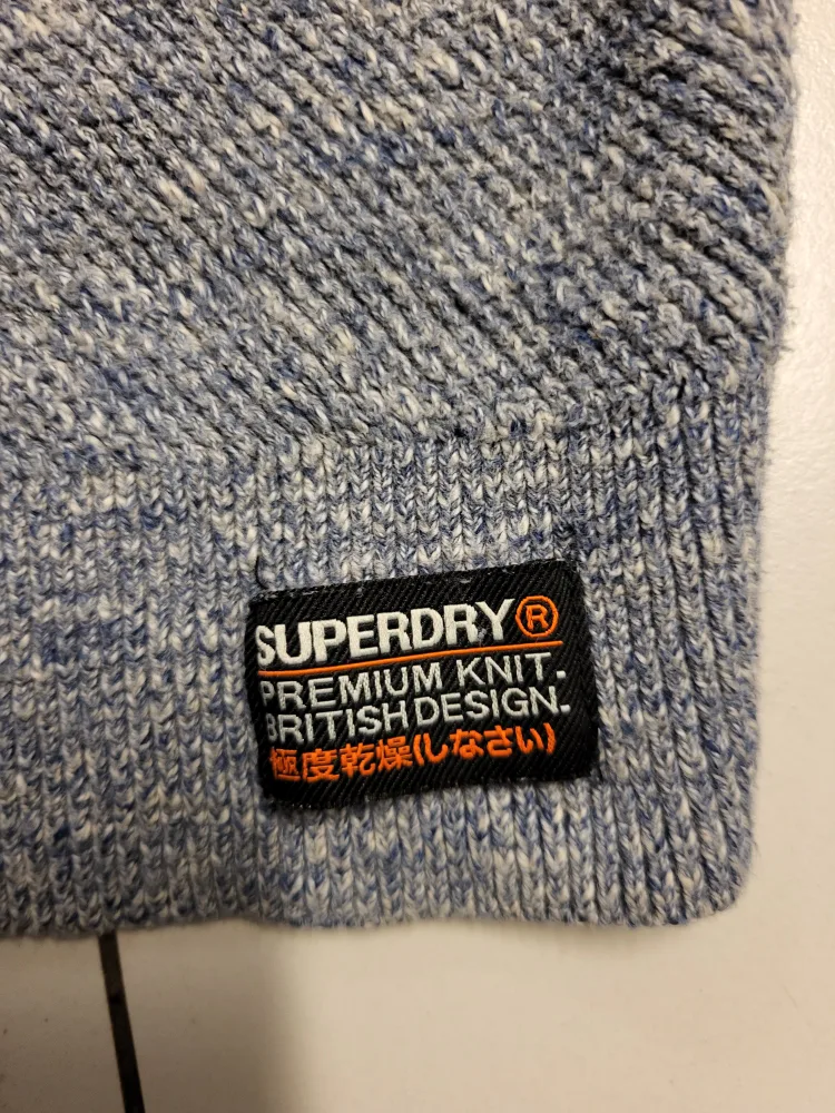 Superdry Men's Medium Knit Sweater fits small image indicator(4)