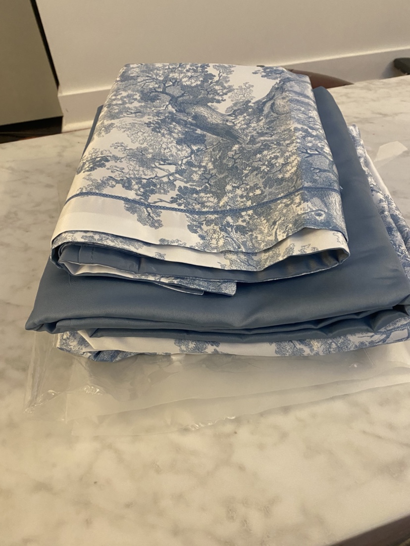***Brand New King Duvet Cover w/ Pillowcases & Flat Sheet - photo 2