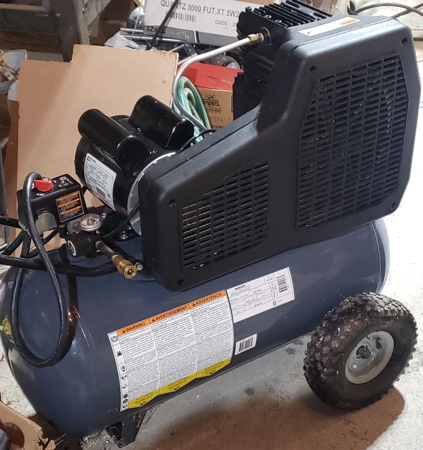 Mastercraft Maximum Air Compressor - 20 Gallon, 1.9 HP - photo 2