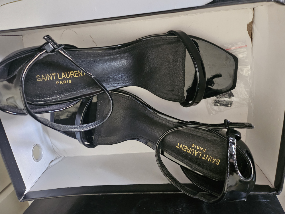 Saint Laurent YSL black heels - photo 3