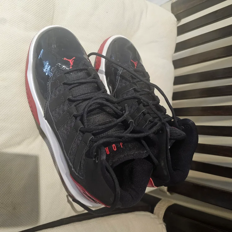 Jordan Brand Kids' Basketball Shoes - Size 5.5Y image indicator(2)