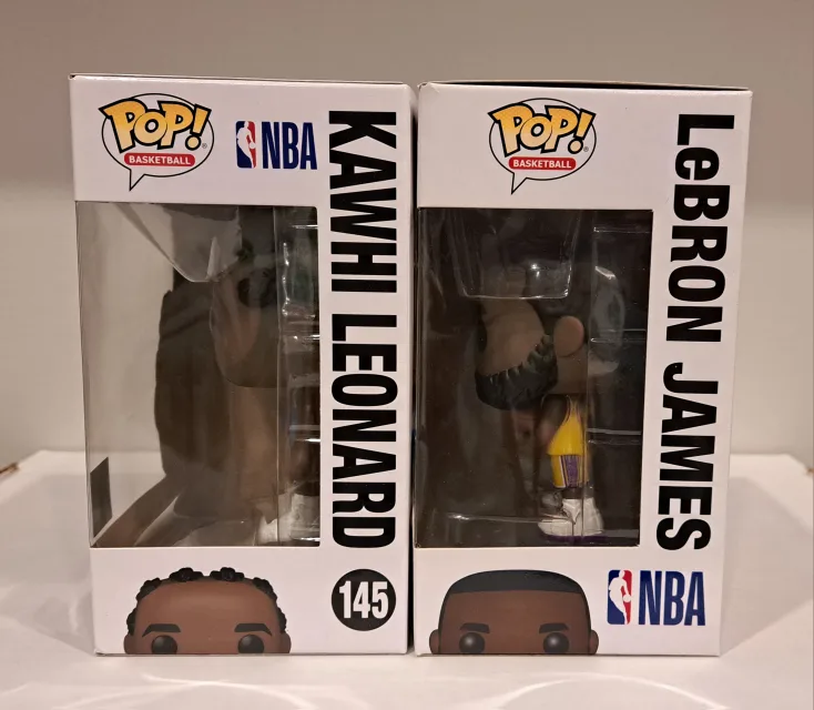 NBA 🏀 Kawhi Leonard 145 & LeBron James 52 Funko Pop! image indicator(2)