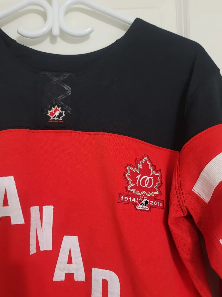Team Canada Nike Hockey Jersey - 100th Anniversary image indicator(4)