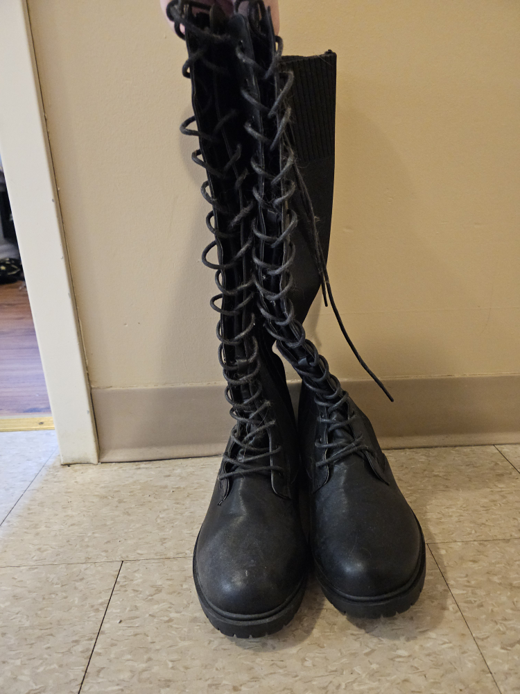 Women's Black Lace-Up Boots - Size 11WW