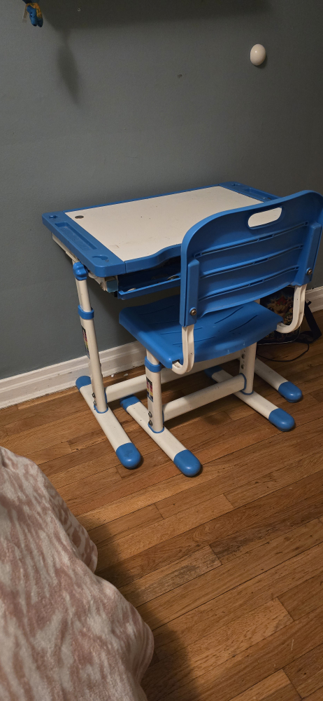 Kids Adjustable Study Desk and Chair Set - Blue