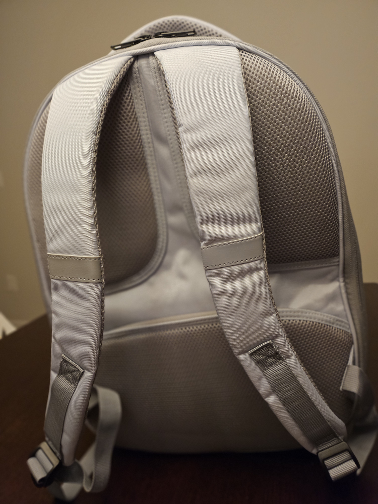 Pet Cat and Dog Backpack Pet Carrier - photo 3