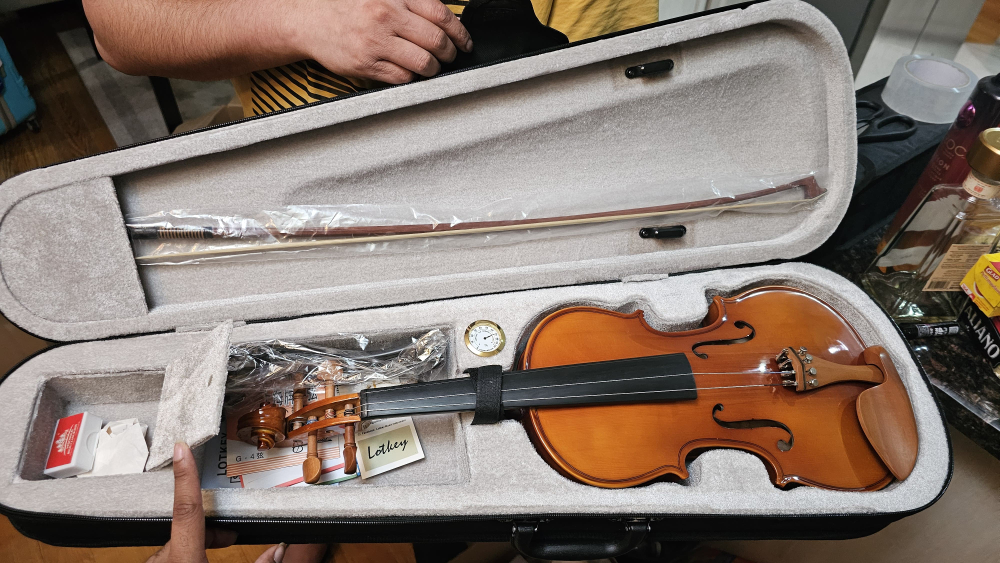 Lotkey Violin with Case and Bow
