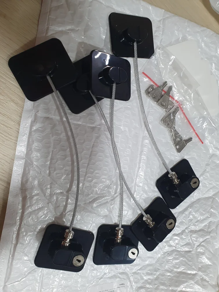 New Child Safety Locks - Set of 4 thumbnail