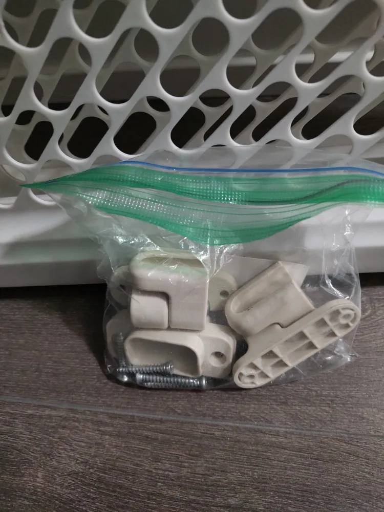 Safety 1st Easy Close Pressure-Mount Gate image indicator(4)