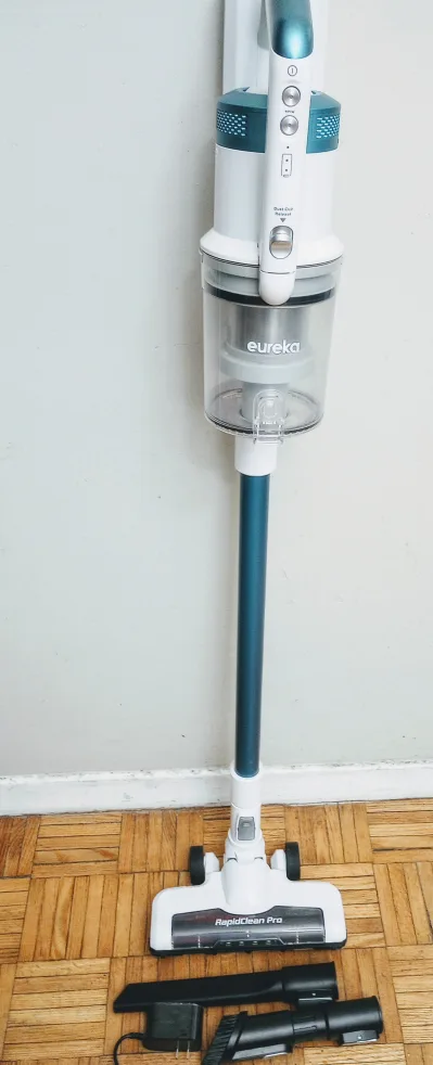 Eureka RapidClean Pro Cordless Stick Vac, Model: NEC 280TLC. image indicator(3)