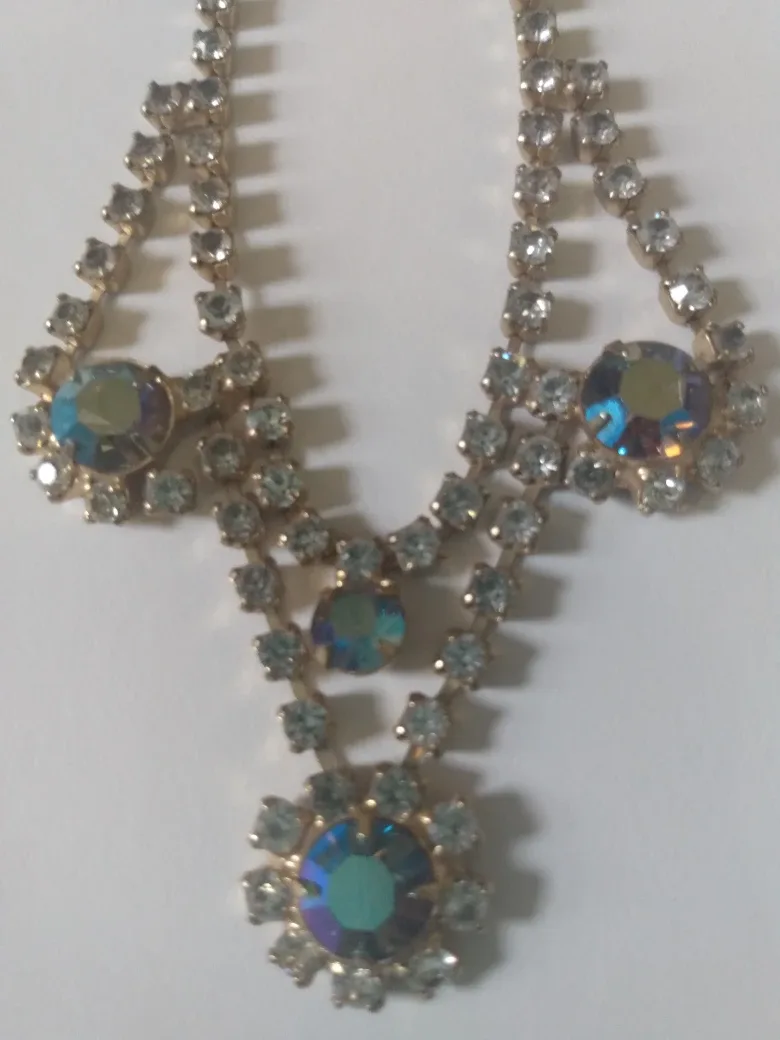 Vintage Rhinestone Necklace thumbnail