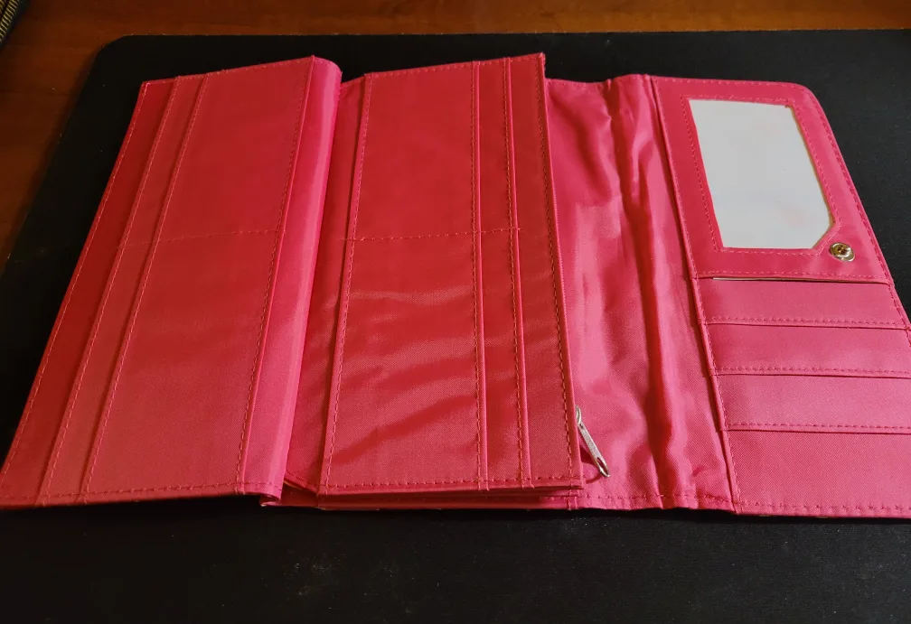 Avon Quilted Trifold Wallet image indicator(2)