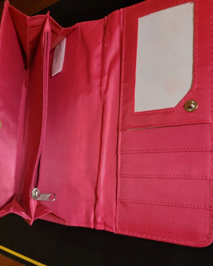 Avon Quilted Trifold Wallet image indicator(4)