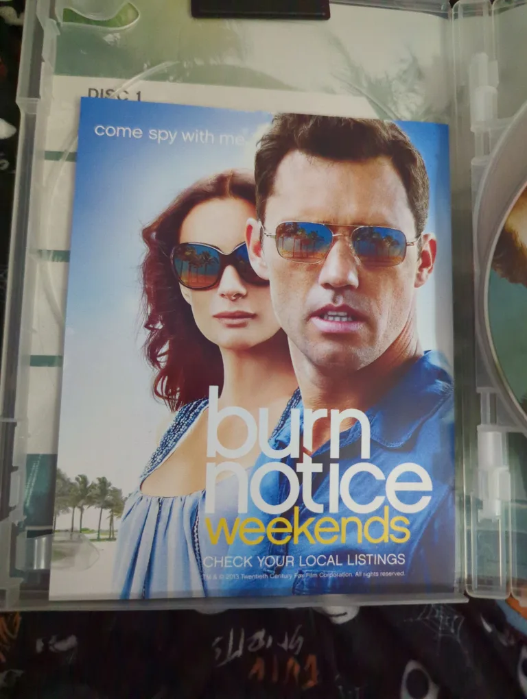 Burn Notice Season Six DVD image indicator(3)