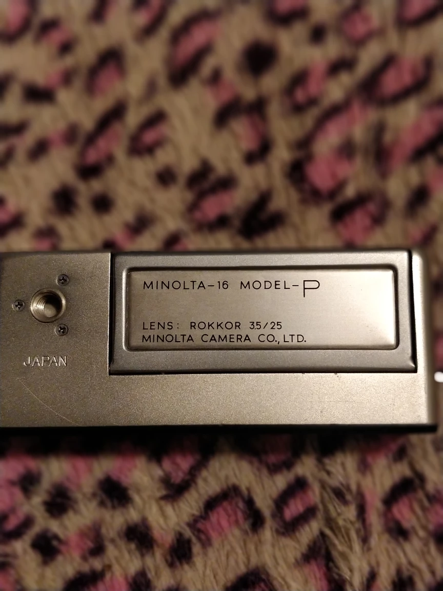 Vintage Minolta 16 P subminiature camera with box - photo 5