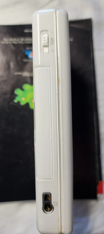 White Nintendo DS Lite image indicator(5)