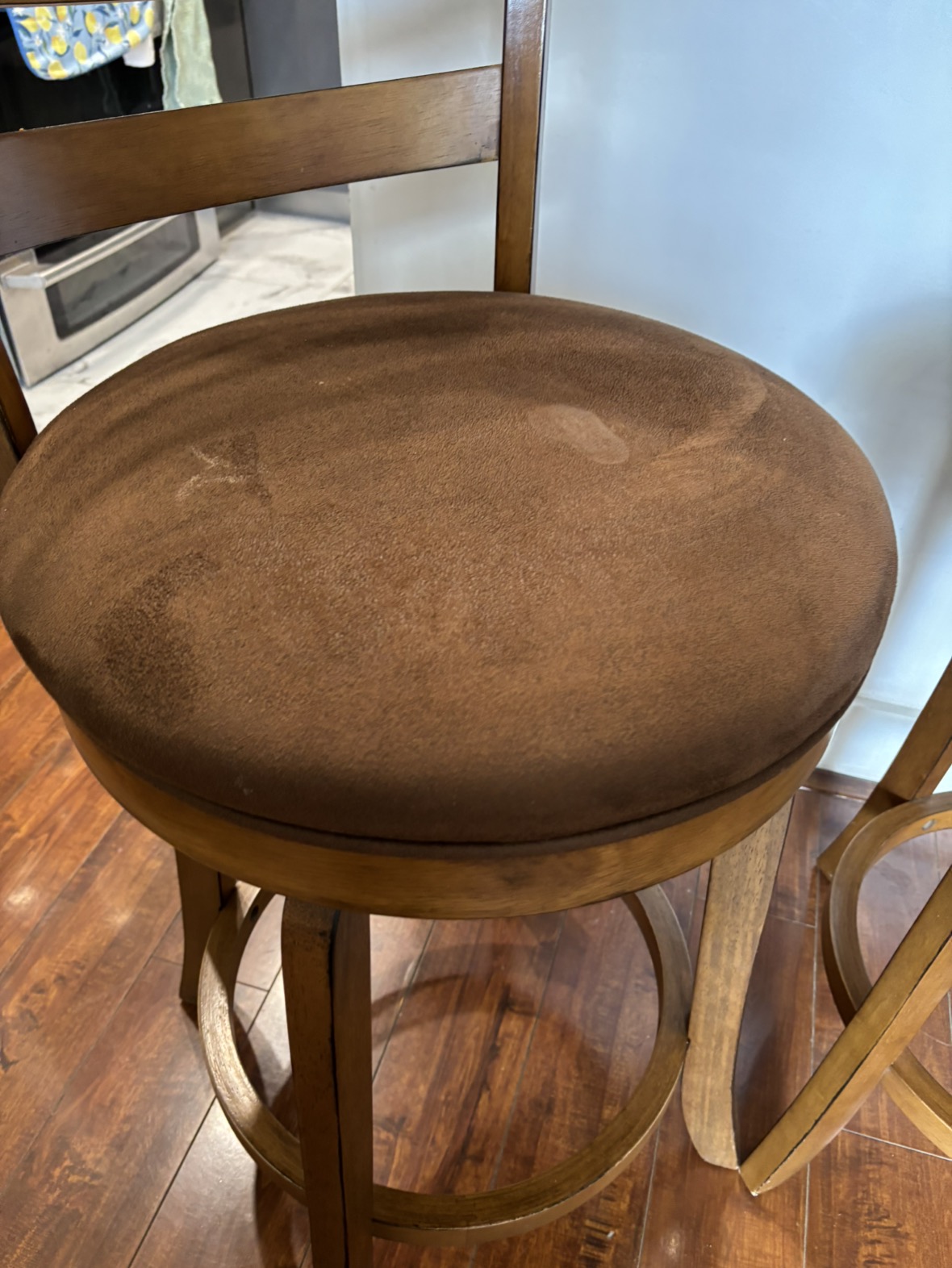 Brown bar stools with a back - photo 2