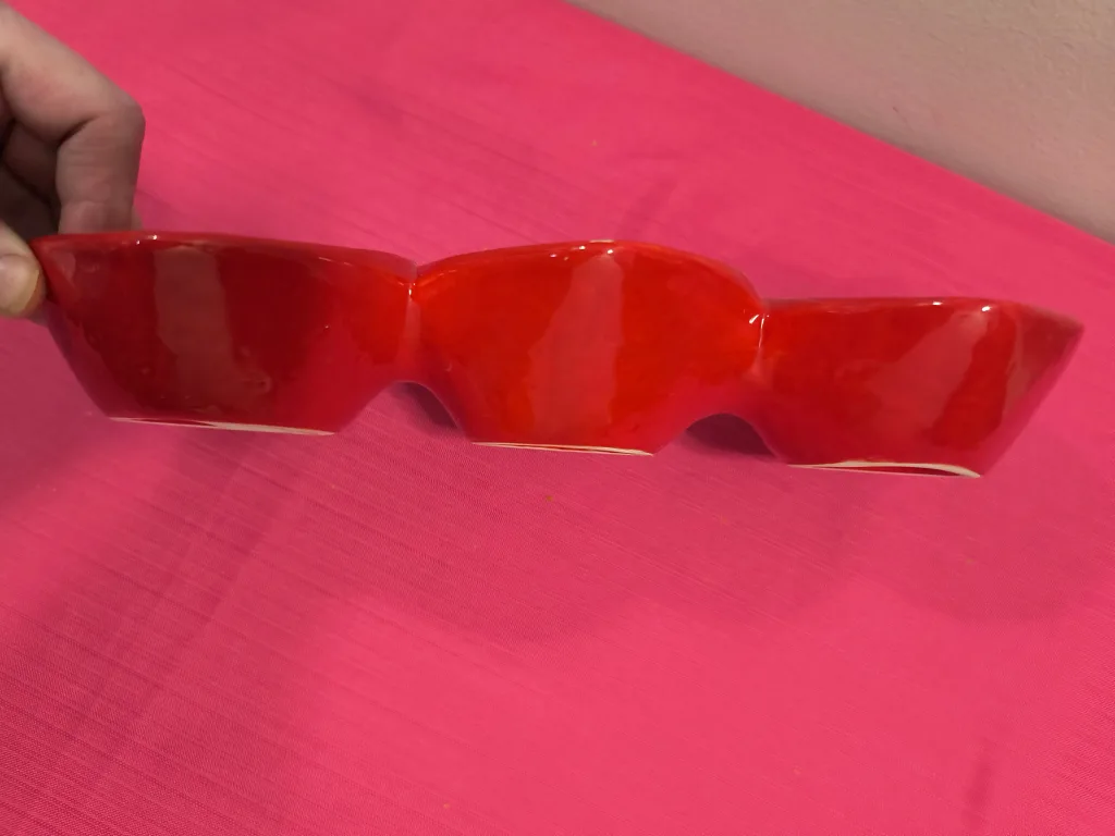 Adorable Red Strawberry Shaped Tri-Dish image indicator(2)