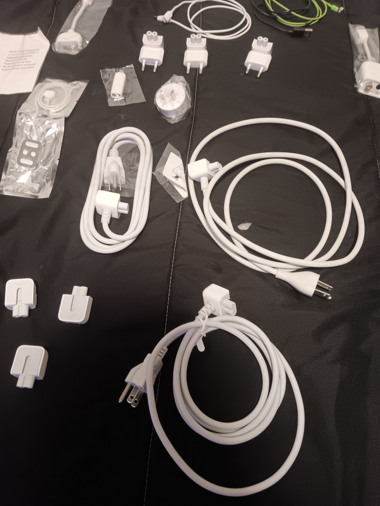 Bulk Lot of Apple Accessories - Cables, Chargers, Adapters - photo 5