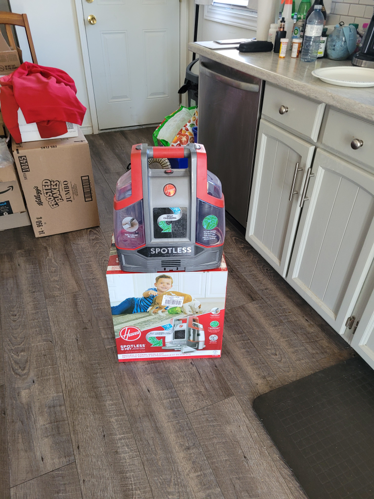 Hoover Spotless Portable Carpet Cleaner - photo 2