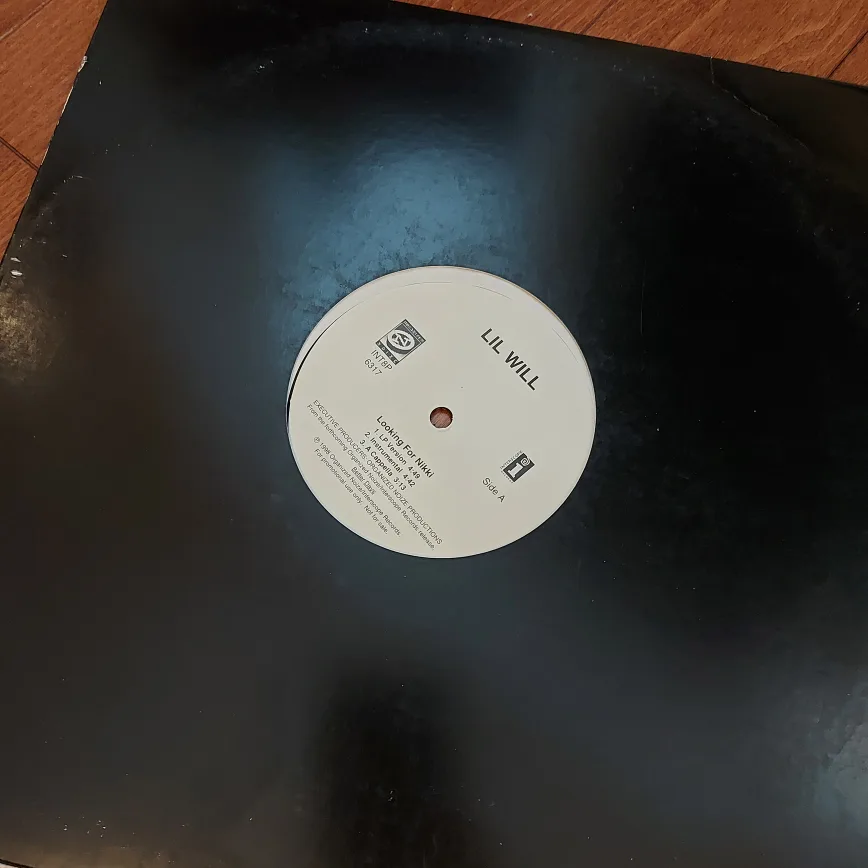 Vinyl Records image indicator(2)