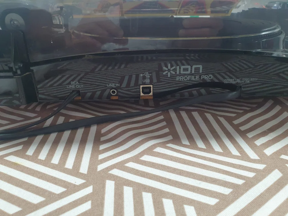 Ion Profile Pro USB Turntable with Dust Cover image indicator(6)