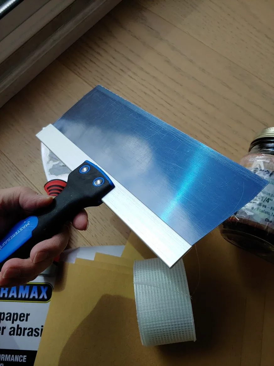 Drywall Repair Kit: Taping Knifes, Mesh, Screws, and Sandpaper image indicator(10)