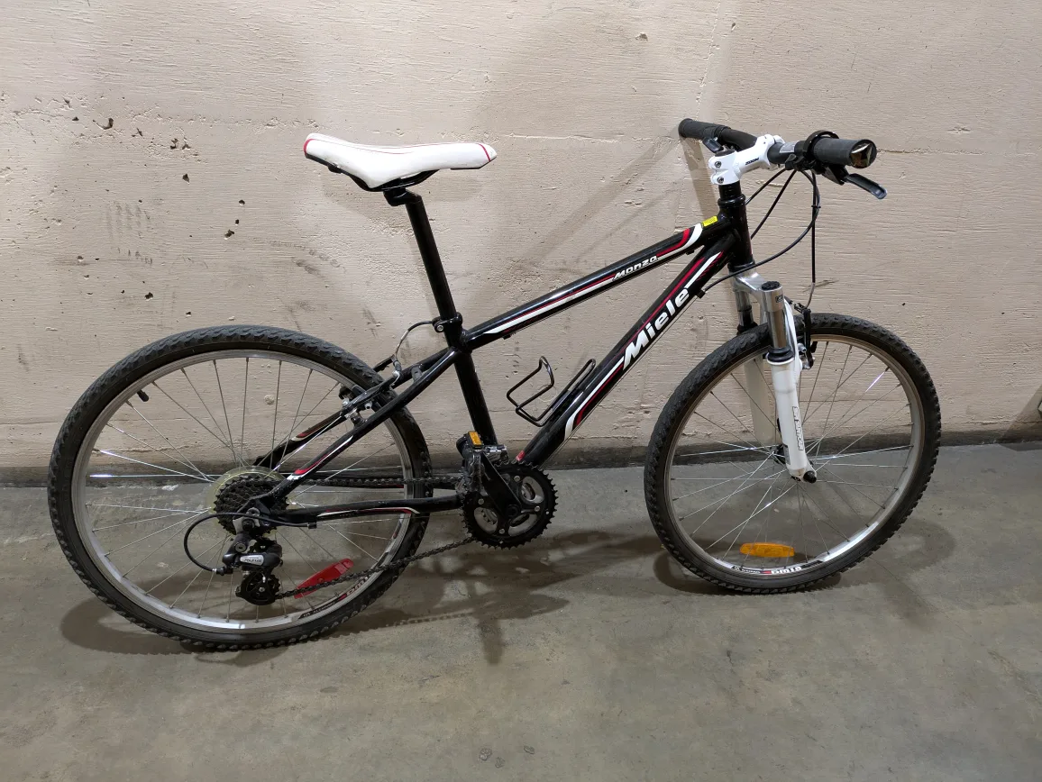 Kids mountain bike: Miele Monza with Shimano gears image indicator(2)