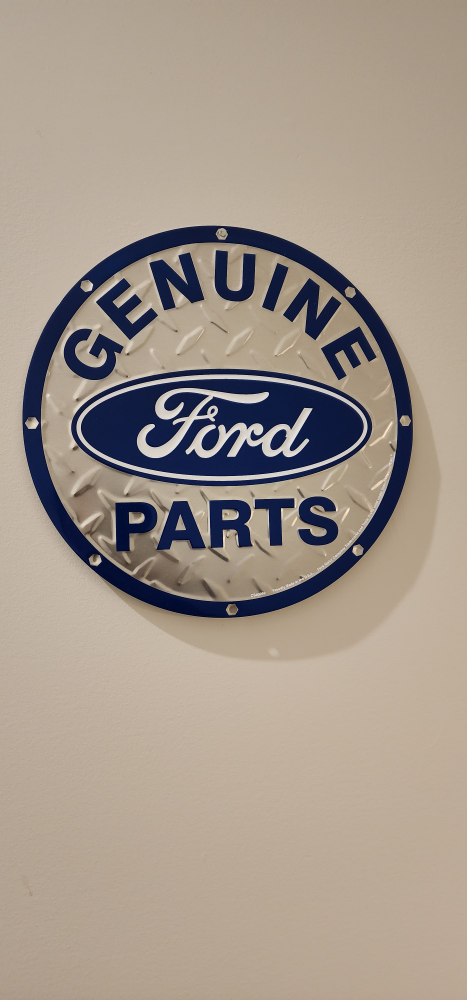 Ford Collectible Metal Signs & Pint Glasses