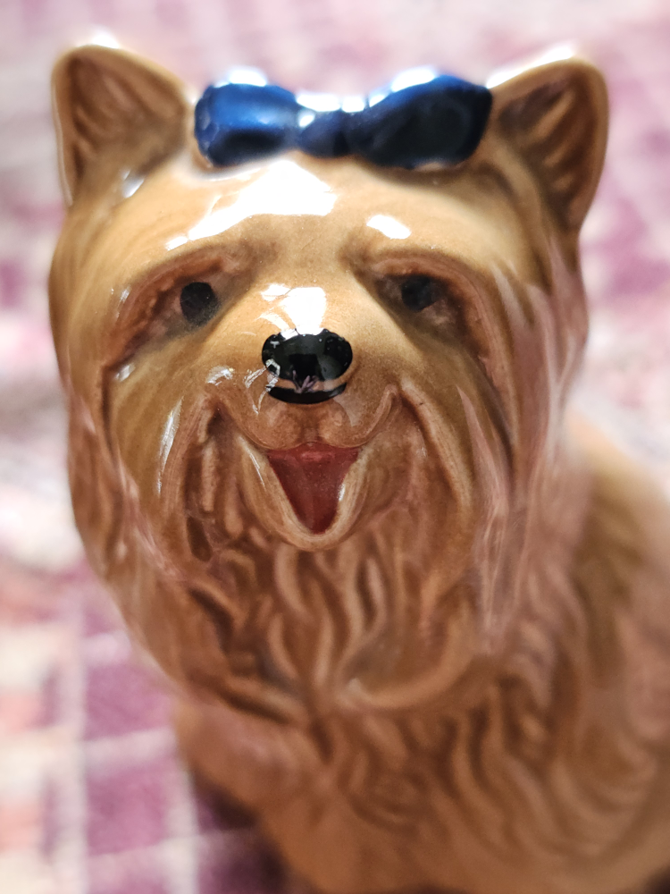 Beswick Yorkshire Terrier Figurine - photo 2